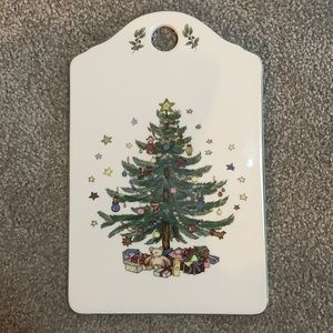 Nikko Christmastime Cheese Board